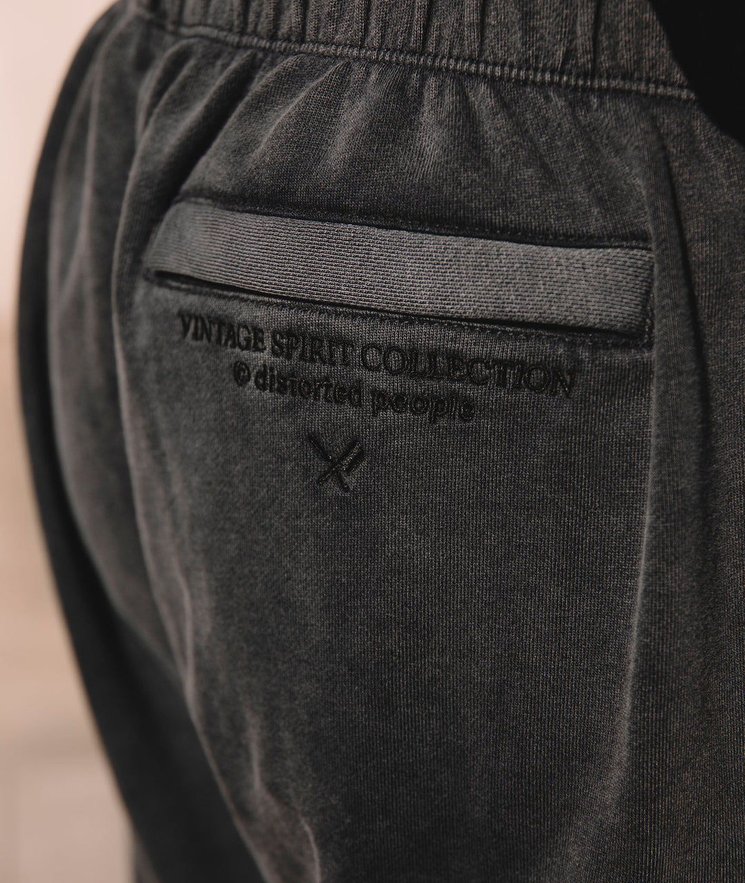 Washed grey sweatpants online